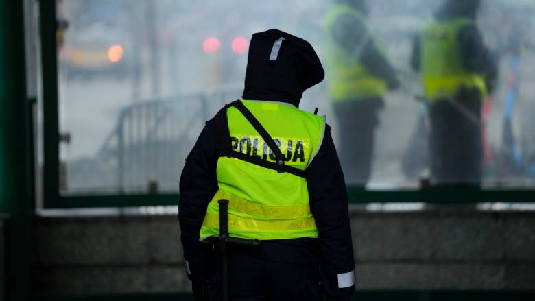 Πολωνία: Συνελήφθη φοιτητής για προετοιμασία τρομοκρατικής επίθεσης σε χριστουγεννιάτικη αγορά