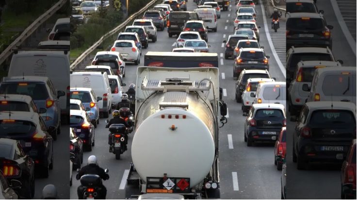 Κίνηση: Στο «κόκκινο» Κηφισός και κέντρο - Στα 30 λεπτά οι καθυστερήσεις στην Αττική Οδό