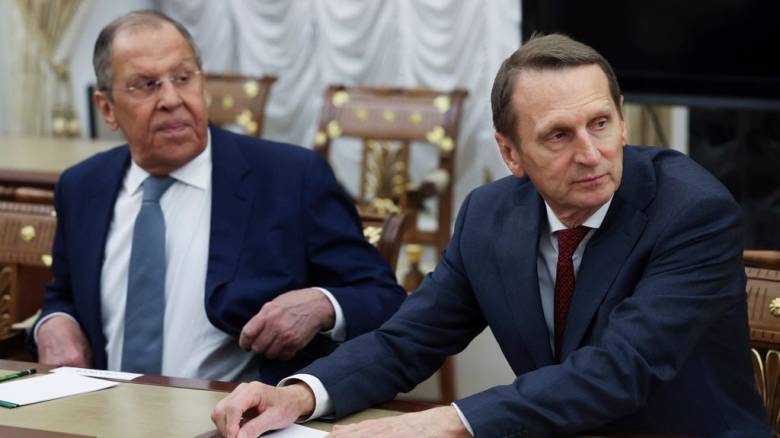 Ρωσία - Βρετανία: Ο αρχικατάσκοπος του Πούτιν είχε τηλεφωνική συνομιλία με την αρχηγό της MI6