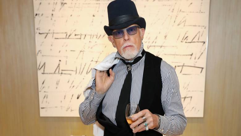 Πέθανε ο Άντονι Πράις: Ο σχεδιαστής που έντυσε τον Μπάουι, τους Duran Duran και τη βασίλισσα Καμίλα