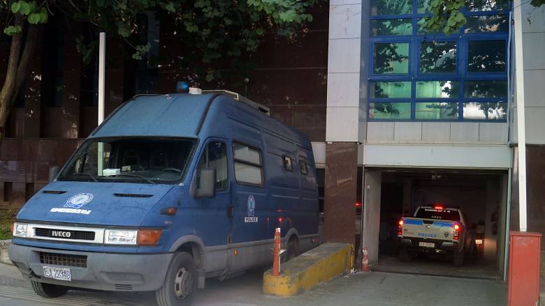 Φοινικούντα: Ο 30χρονος αρνείται συνέργεια στο διπλό φονικό - Φέρεται να καθοδηγούσε τον 22χρονο