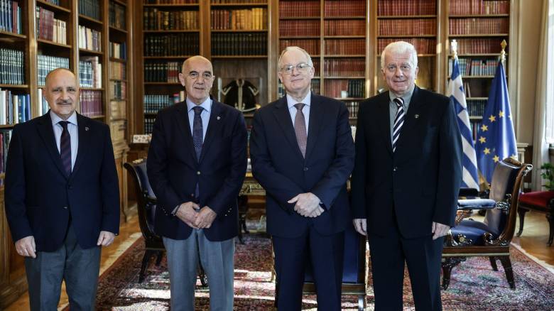 Συνάντηση του ΠτΔ Κωνσταντίνου Τασούλα με την Ένωση Απόστρατων Αξιωματικών Ναυτικού