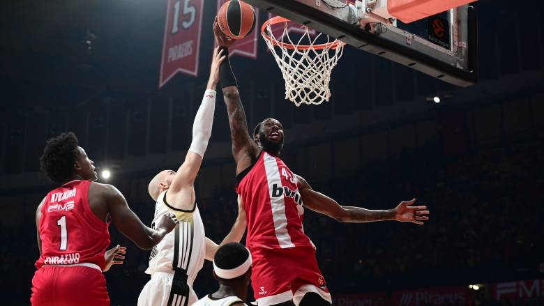 Μετά από τρεις σερί ήττες... νίκη για τον Ολυμπιακό κόντρα στη Βιλερμπάν