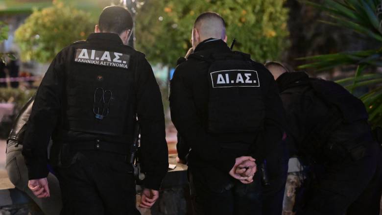 Δίωξη σε βαθμό κακουργήματος στον διανομέα για την άγρια συμπλοκή των οδηγών στην Αχαρνών