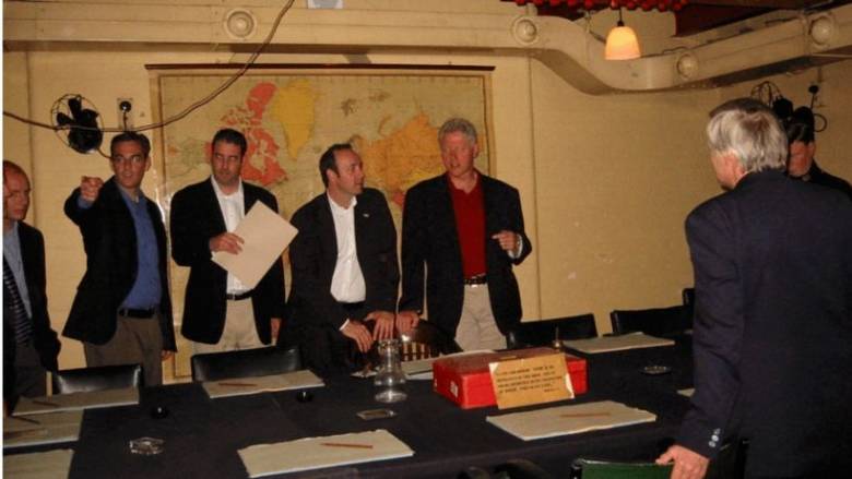 «Πυρά» Μπιλ Κλίντον στον Λευκό Οίκο για το σκάνδαλο Έπσταϊν: «Δημιουργούν αποδιοπομπαίο τράγο»