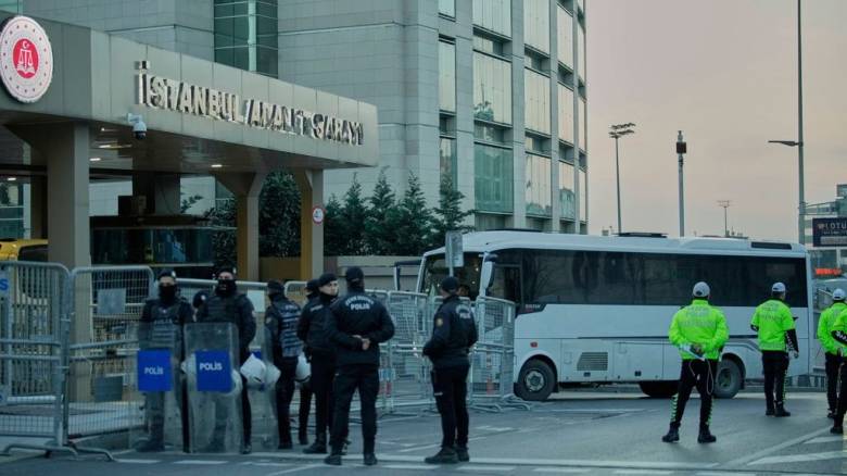 Τουρκία: Δύο νεαρές Γαλλίδες δικάζονται για διακίνηση ναρκωτικών