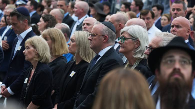 Ο πρωθυπουργός της Αυστραλίας ζήτησε συγγνώμη από την εβραϊκή κοινότητα για το μακελειό στο Σίδνεϊ