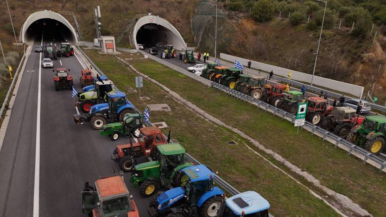 Άνοιξαν οι σήραγγες των Τεμπών – Οι επόμενες κινήσεις των αγροτών πριν τα Χριστούγεννα