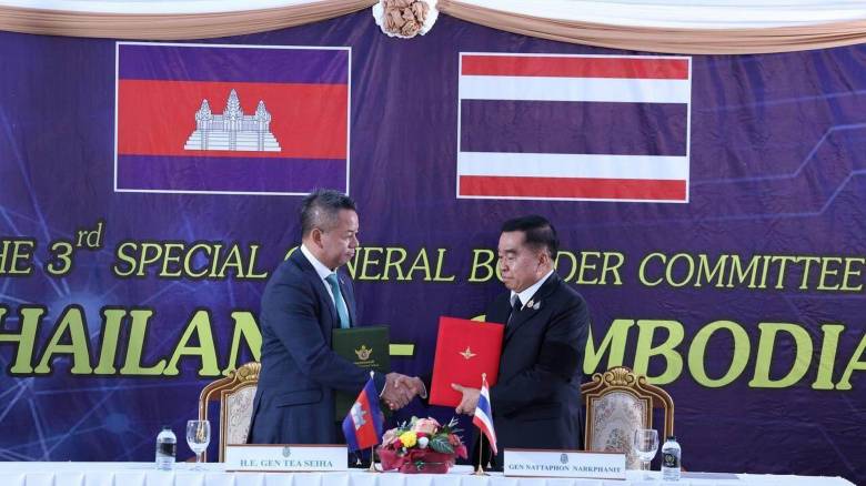 Το Πεκίνο χαιρετίζει τη συμφωνία εκεχειρίας Καμπότζης-Ταϊλάνδης - Σχεδιάζει συνομιλίες