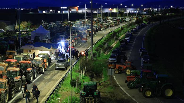 Αγρότες: Νέες κυκλοφοριακές ρυθμίσεις στον κόμβο Νίκαιας - Από που διέρχονται τα αυτοκίνητα
