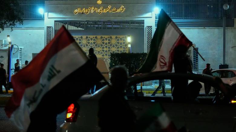 Η Μοσάντ καλεί διαδηλωτές στο Ιράν να βγουν στους δρόμους - «Bρίσκεται εκεί μαζί τους», διαβεβαιώνει