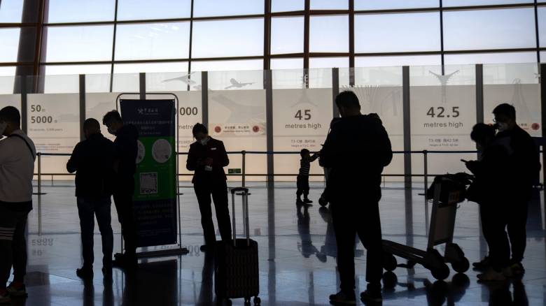 Για ποιους επιτρέπεται η είσοδος και η έξοδος από τη χώρα το 2026: Τι προβλέπει η απόφαση Χρυσοχοΐδη