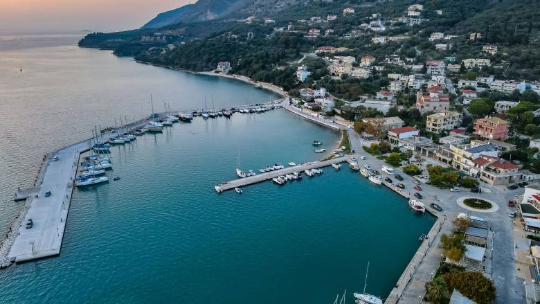 Πιστόλι και φυσίγγια βρέθηκαν στο λιμάνι Ηγουμενίτσας