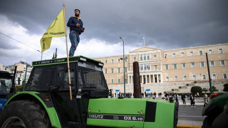 CNN Greece: Πόσο κοστίζει για τους αγρότες η «απόβαση» με τα τρακτέρ στην Αθήνα