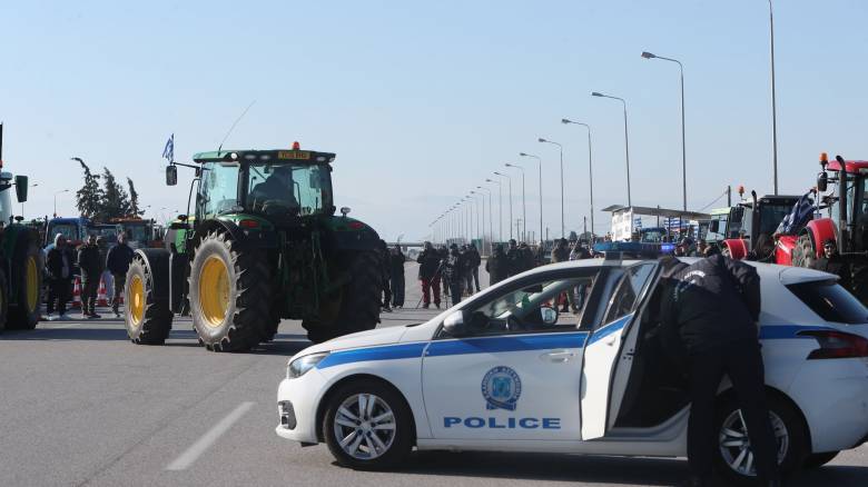 Συστάσεις της ΕΛ.ΑΣ. για την επιστροφή των εκδρομέων - Χάρτης αποφυγής των αγροτικών μπλόκων
