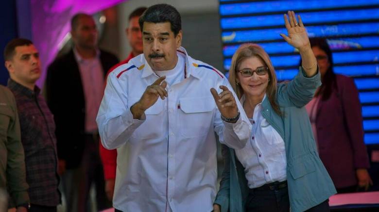 Βενεζουέλα: Στον ύπνο συνελήφθη ο Μαδούρο και η σύζυγός του - Τους έσυραν από το κρεβάτι