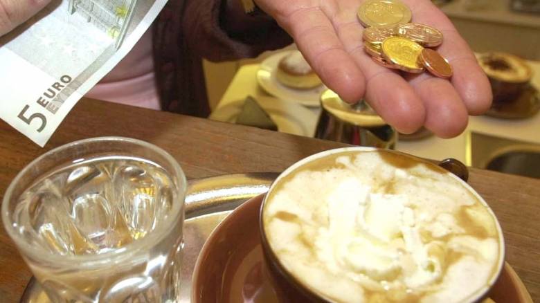 Η είσοδος του ευρώ στην Βουλγαρία «διπλασίασε» την τιμή του καφέ