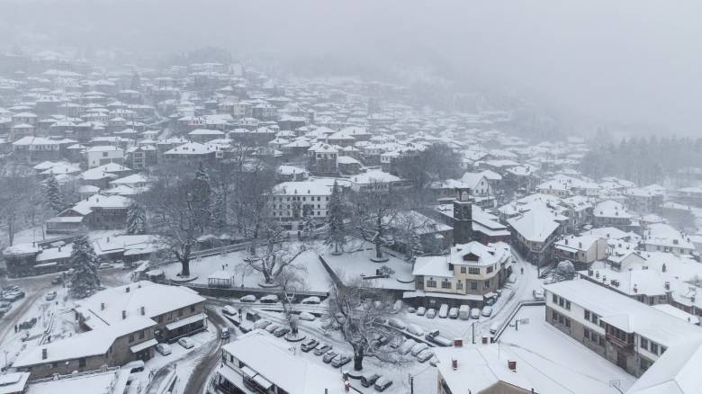 Η κακοκαιρία σάρωσε την Ήπειρο: Διακοπές ρεύματος, κατολισθήσεις - Πού έχουν κλείσει τα σχολεία