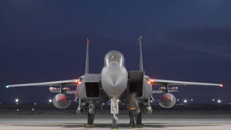 Οι ΗΠΑ εξαπέλυσαν βομβαρδισμούς κατά θέσεων του Ισλαμικού Κράτους σε όλη την Συρία