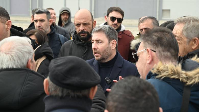 Ανδρουλάκης: «Πολιτική αλλαγή και σταθερότητα μπορεί να φέρει μόνο το ΠΑΣΟK»