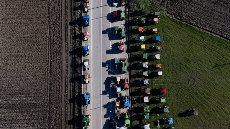 Αγρότες: Νέα «κόκκινη γραμμή» για τη συνάντηση με Μητσοτάκη - «Δεν πάμε χωρίς εκπροσώπηση 25+10»