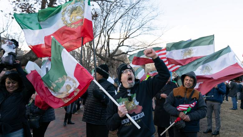 ΗΠΑ: Συνελήφθη ο οδηγός φορτηγού που έπεσε πάνω σε πλήθος κατά τη διάρκεια πορείας υπέρ του Ιράν
