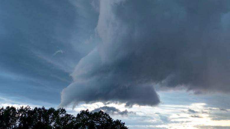 Λέκκας για ανεμοστρόβιλο στην Αλεξανδρούπολη: Αντίστοιχα φαινόμενα θα εμφανίζονται συχνότερα