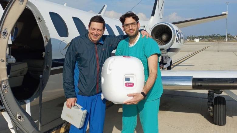 Νέα υπερσύγχρονη συσκευή μεταφοράς καρδιάς ενισχύει τις μεταμοσχεύσεις στο Ωνάσειο Νοσοκομείο  