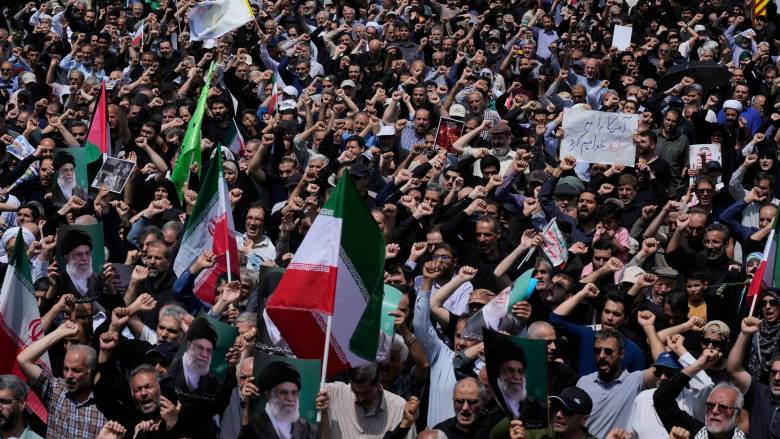 Πώς ένα χτύπημα των ΗΠΑ στο Ιράν μπορεί να αποσταθεροποιήσει τους γείτονές του