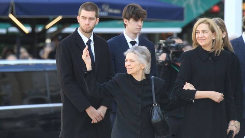 Στην Ελλάδα η σορός της πριγκίπισσας Ειρήνης - Ποιοι «γαλαζοαίματοι» θα παραστούν στην κηδεία