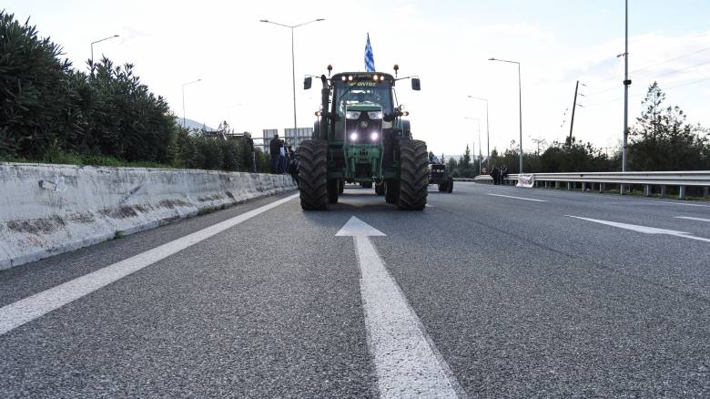 Οι «σκληροί» στο Μαξίμου 50 ημέρες μετά - Αισιοδοξία για τέλος των μπλόκων 