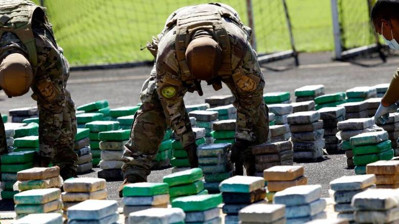 Παναμάς: Κατασχέθηκαν πάνω από πέντε τόνοι ναρκωτικών μετά από καταδίωξη