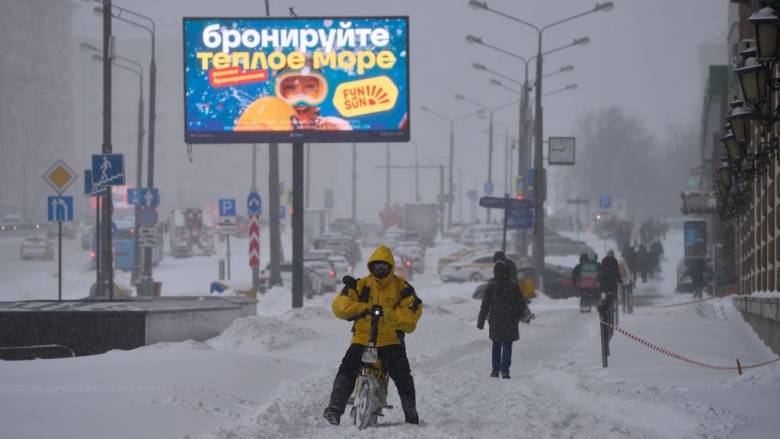 «Θάφτηκε» στο χιόνι η ρωσική Άπω Ανατολή - Η πιο σφοδρή χιονόπτωση των τελευταίων 60 ετών