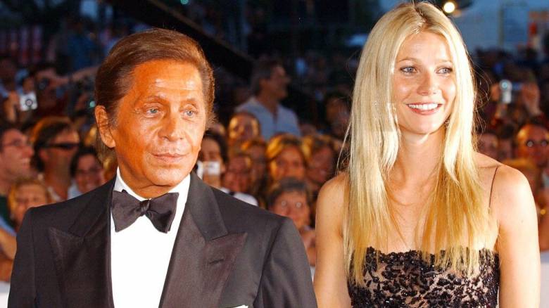 Συγκίνηση στον κόσμο της μόδας: Οι σταρ αποχαιρετούν τον «αυτοκράτορα» Βαλεντίνο