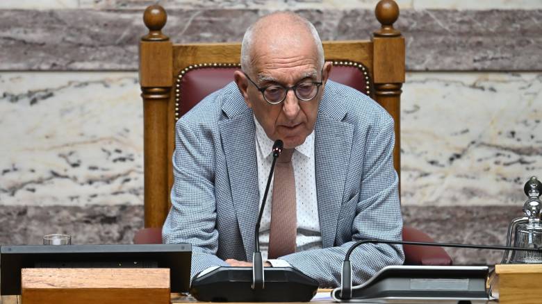 Κακλαμάνης: Δεν προβλέπεται πουθενά το αίτημα Φάμελλου για Εθνικό Συμβούλιο Αγροτικής Πολιτικής