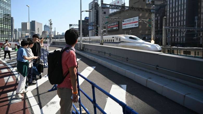 Στην Ιαπωνία το ταχύτερο τρένο στον κόσμο - Αστραπιαίες ταχύτητες 603,5 χλμ./ώρα