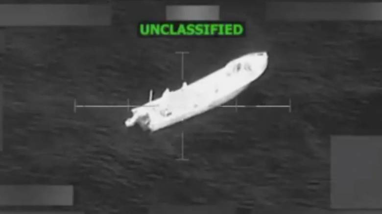 Ταχύπλοο που φέρεται να διακινούσε ναρκωτικά στον ανατολικό Ειρηνικό έπληξαν οι ΗΠΑ - Δύο νεκροί