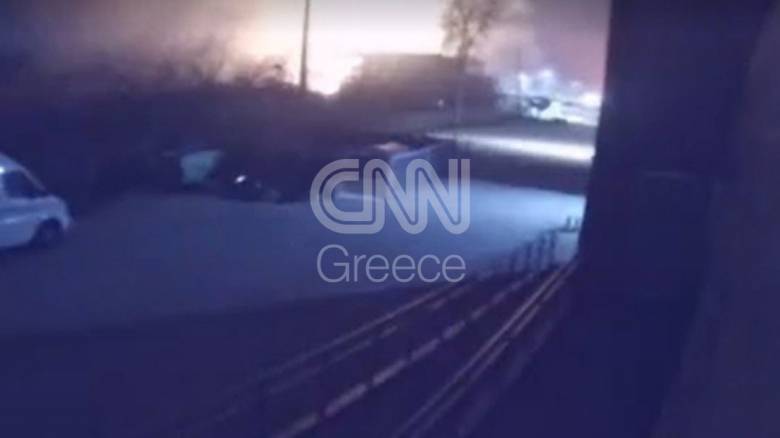Έκρηξη στη Βιολάντα: Η στιγμή που το εργοστάσιο των Τρικάλων τινάζεται στον αέρα
