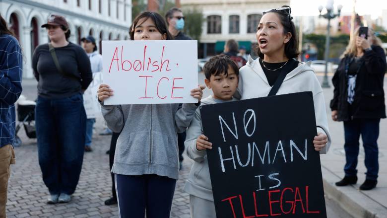 Μινεάπολη: Η δολοφονία Πρέτι από πράκτορες της ICE, τα όρια της εξουσίας και η πολιτική πόλωση