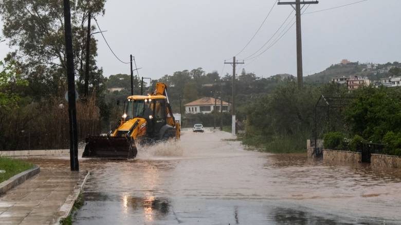 Κακοκαιρία: Σε «κόκκινο συναγερμό» και η Κρήτη - Σε ετοιμότητα οι τοπικές Αρχές