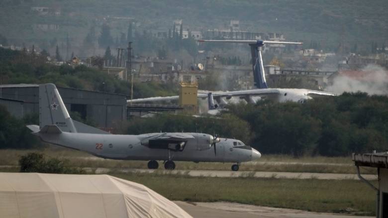 Η Ρωσία αποσύρει τα στρατεύματά της από αεροδρόμιο στη βορειοανατολική Συρία