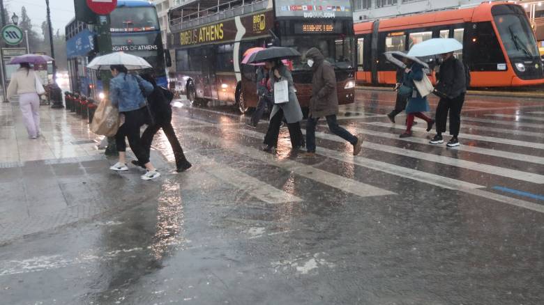 Καιρός: Έρχεται νέο «κύμα» με βροχές από την Πέμπτη: Η ανάρτηση Τσατραφύλλια