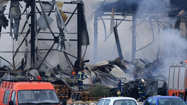 Τραγωδία στα Τρίκαλα: Πληροφορίες και για τέταρτη νεκρή από την έκρηξη στη μπισκοτοβιομηχανία