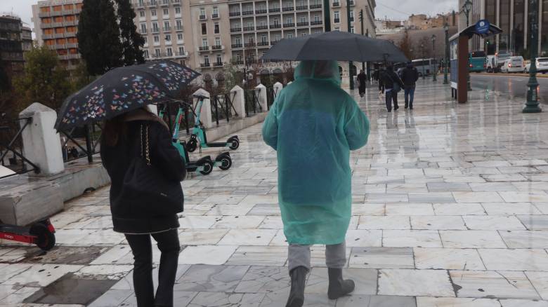 «Έρχεται» έντονο κύμα κακοκαιρίας στην Αττική την Κυριακή: Τι λένε οι μετεωρολόγοι