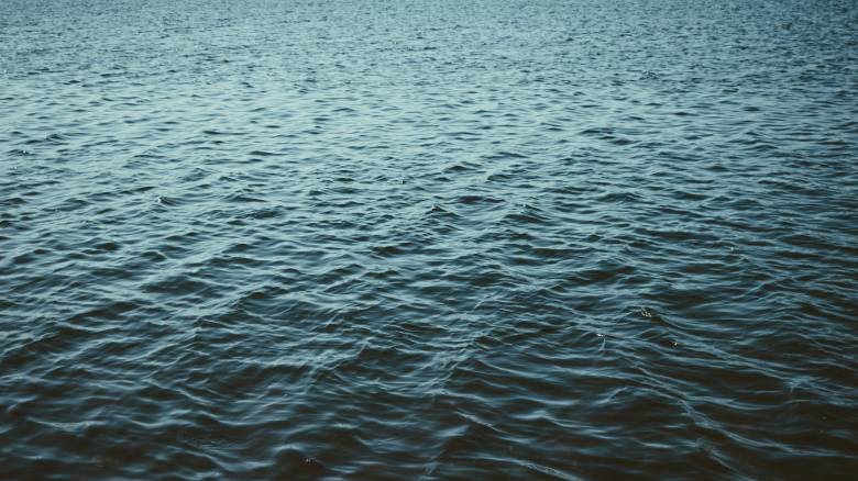 Σκάφος με 25 άτομα ανετράπη ανοιχτά του Ομάν - Νεκροί τρεις Γάλλοι τουρίστες