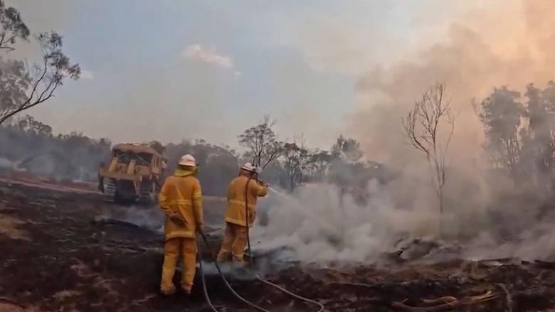 Αυστραλία: Σκληρή μάχη με τις φλόγες δίνουν οι Αρχές εν μέσω κύματος καύσωνα