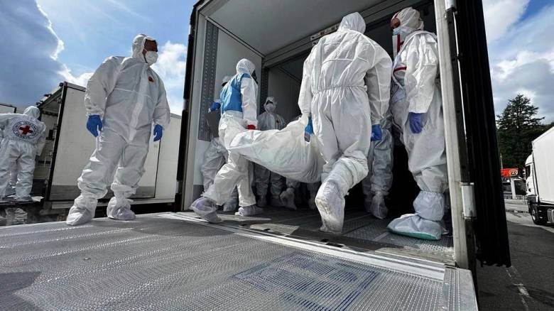 Η Ουκρανία επαναπατρίζει τις σορούς 1.000 πεσόντων στρατιωτών