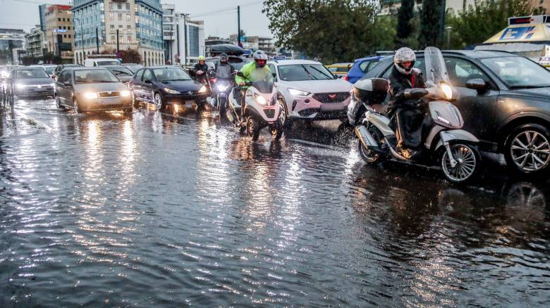 Προ των πυλών η νέα κακοκαιρία: Από Φάληρο μέχρι Βουλιαγμένη οι «κόκκινες» περιοχές της Αττικής