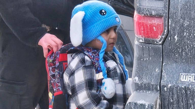 Μινεσότα: Δικαστική εντολή να απελευθερωθεί το πεντάχρονο αγοράκι που συνέλαβαν πράκτορες της ICE