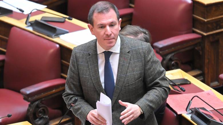 Πρώτη αντίδραση του ΠΑΣΟΚ για τη Συνταγματική Αναθεώρηση: «Εμείς ανοίξαμε πρώτοι τη συζήτηση»